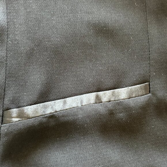 Suit Vest Casual Slim Sleeveless Black Short 4 Buttons with Satin Details Sz 14 - Picture 5 of 6